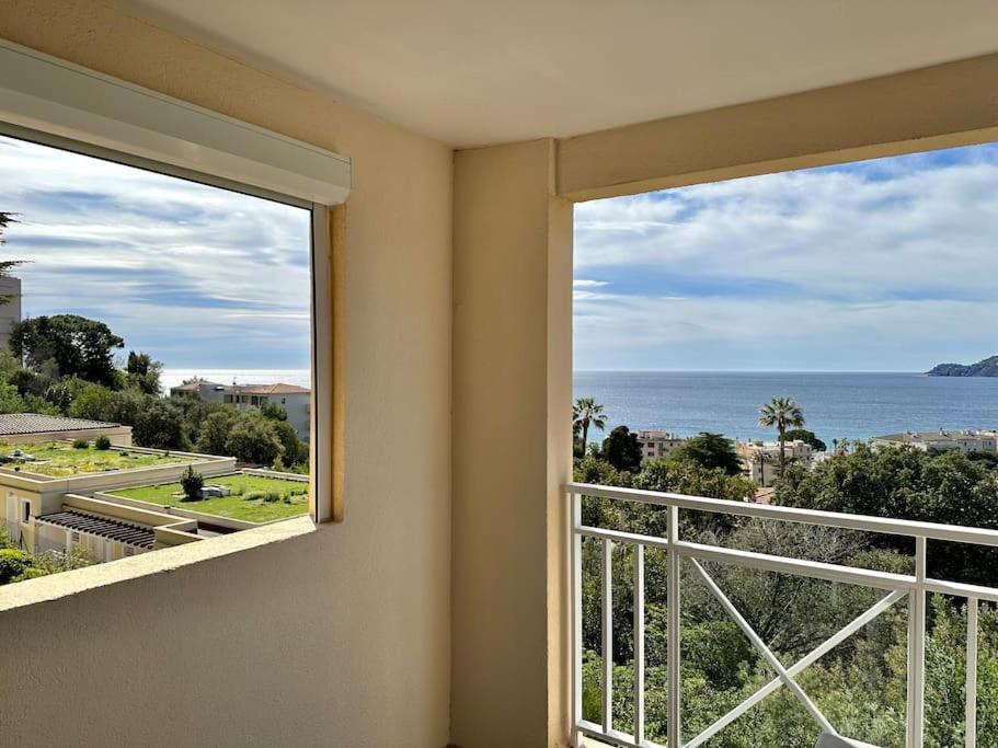 Appartement Beau T2 Avec Terrasse Vue *